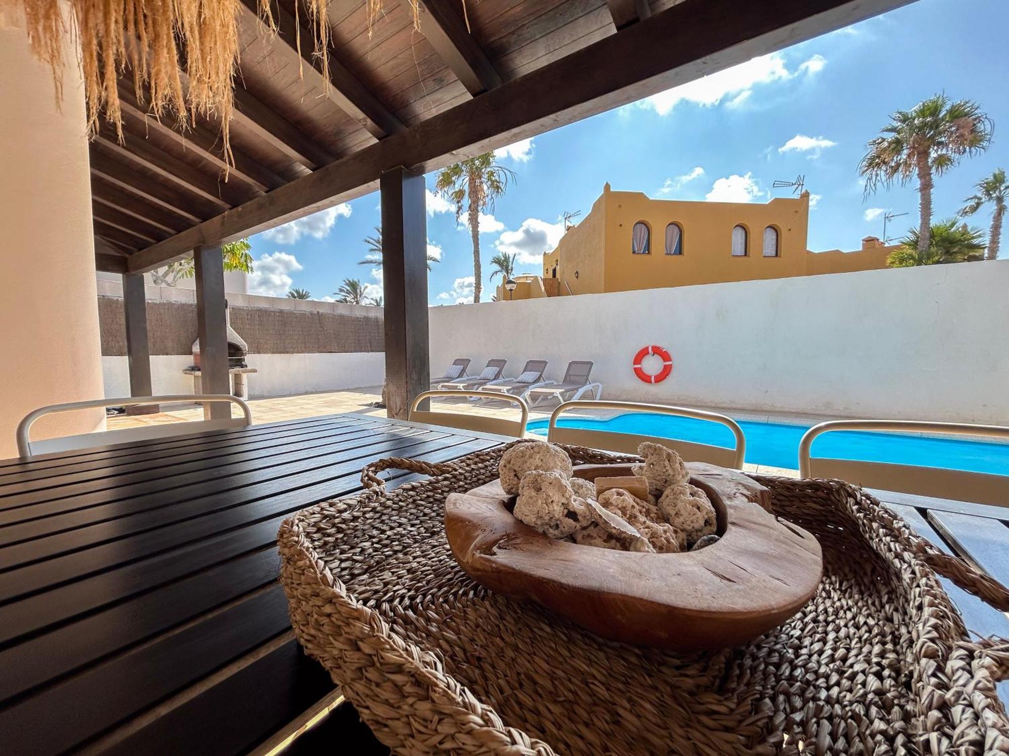 House Boho Palm With Private Heated Pool And Garden, 3 Bedrooms, Wi-Fi Corralejo Exterior photo